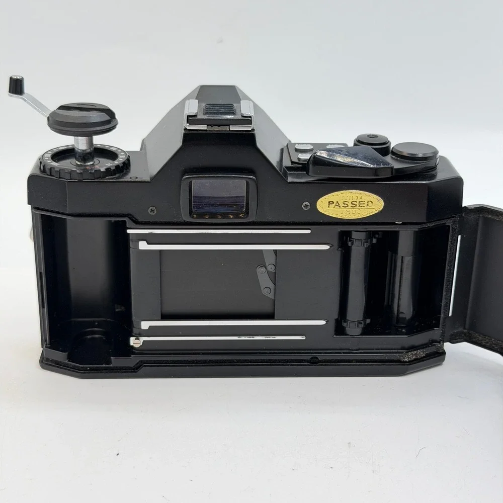 Cosina CT-7 / Petri GX-4 35mm SLR Film Camera W/ Petri 135mm f2.8 Lens TESTED!!